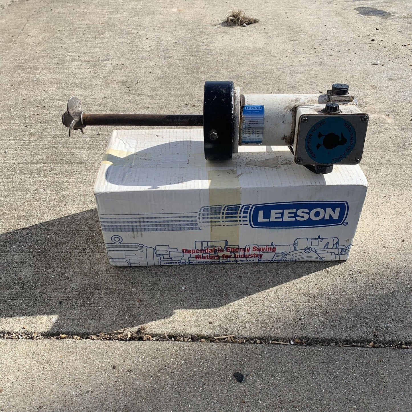 2 Lesson Cont. Duty 1/4 HP 12 Volt Elec. Motors, Mudlogging (1 Used & 1 New)