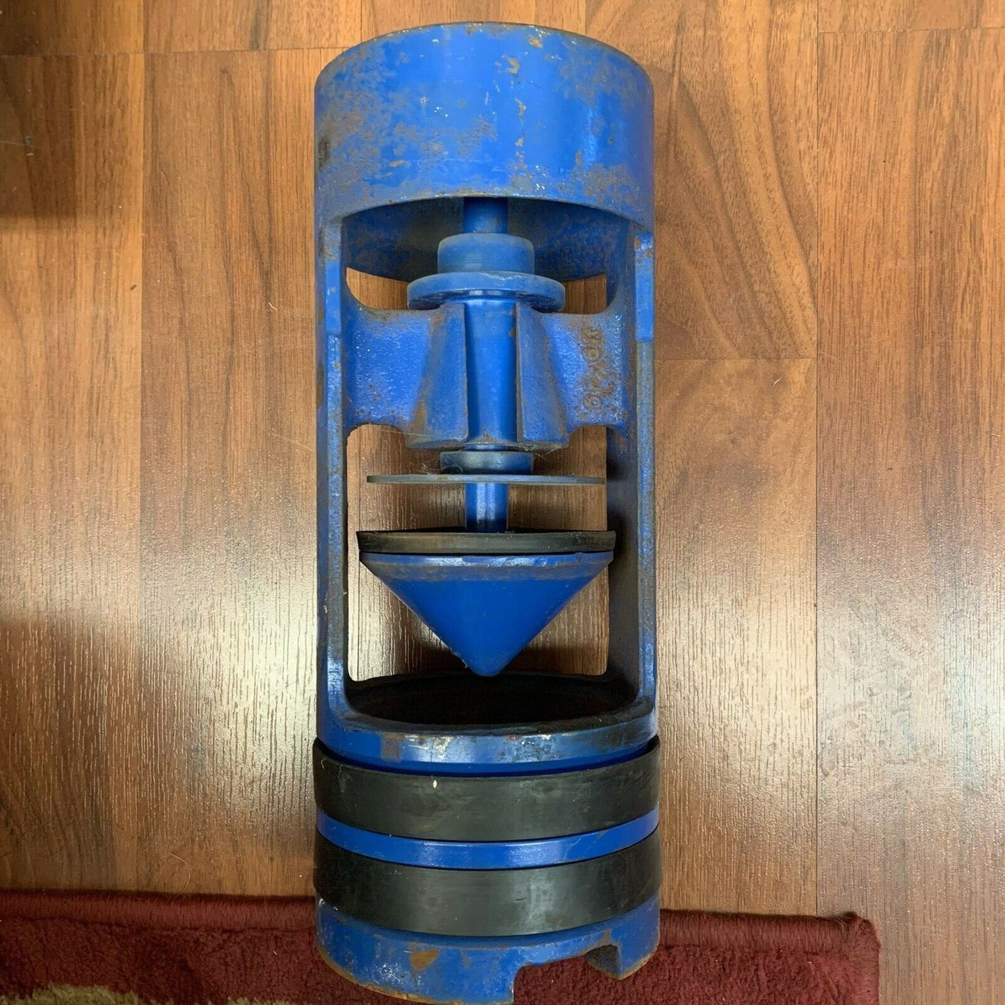 1 New Drill Pipe Oilfield Check Float Valve Model# 5F-6R (4-25/32" x 11-3/4")